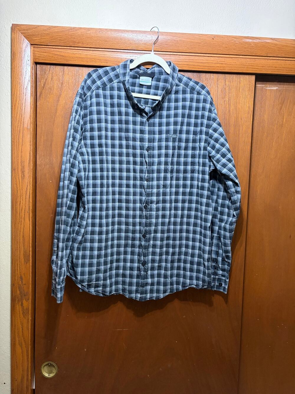 Columbia Sportswear Plaid Button Front Shirt Gray Black Long Sleeve Men's XL